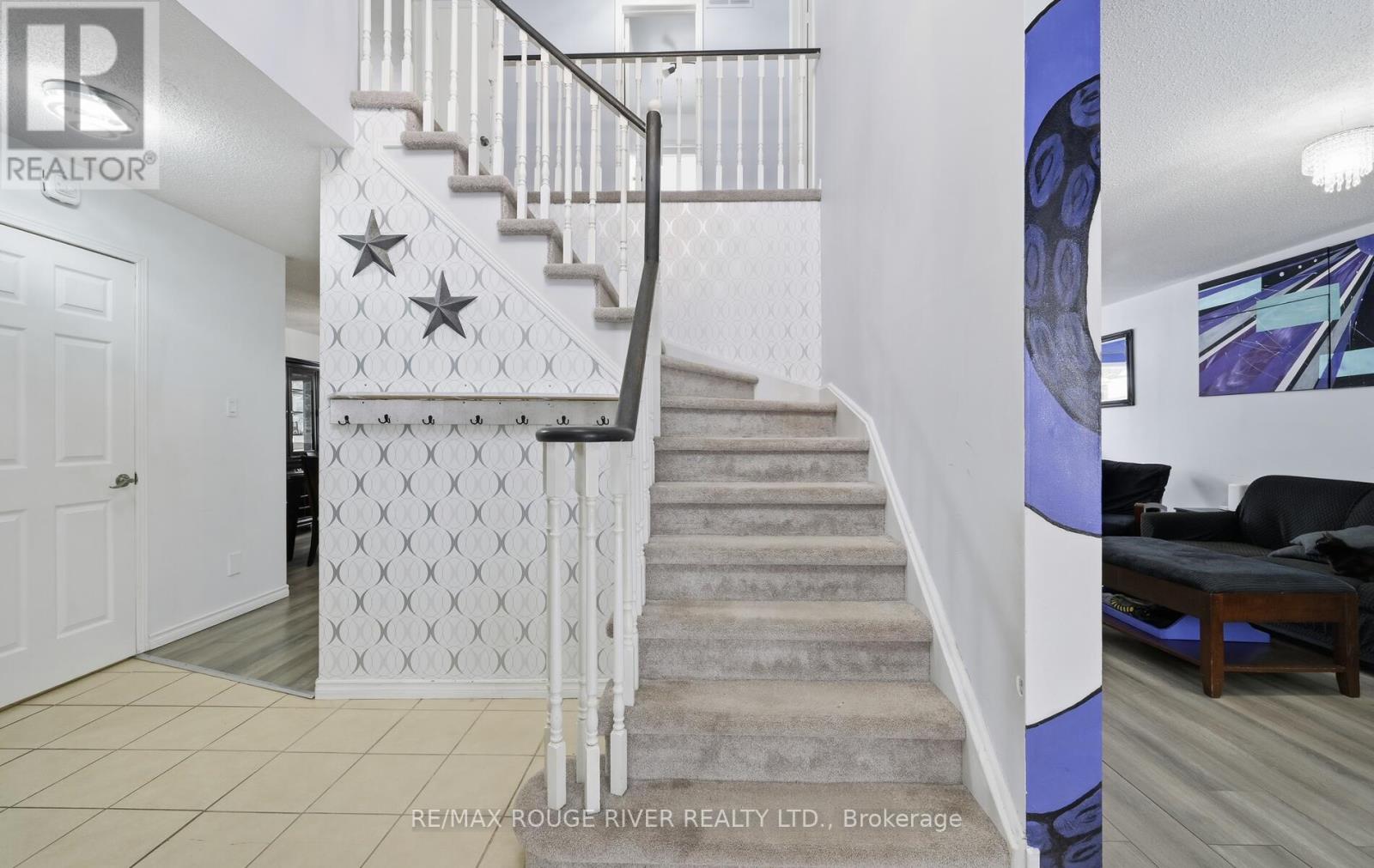 22 Royal Pines Court, Clarington, Ontario  L1C 4P4 - Photo 6 - E12778338