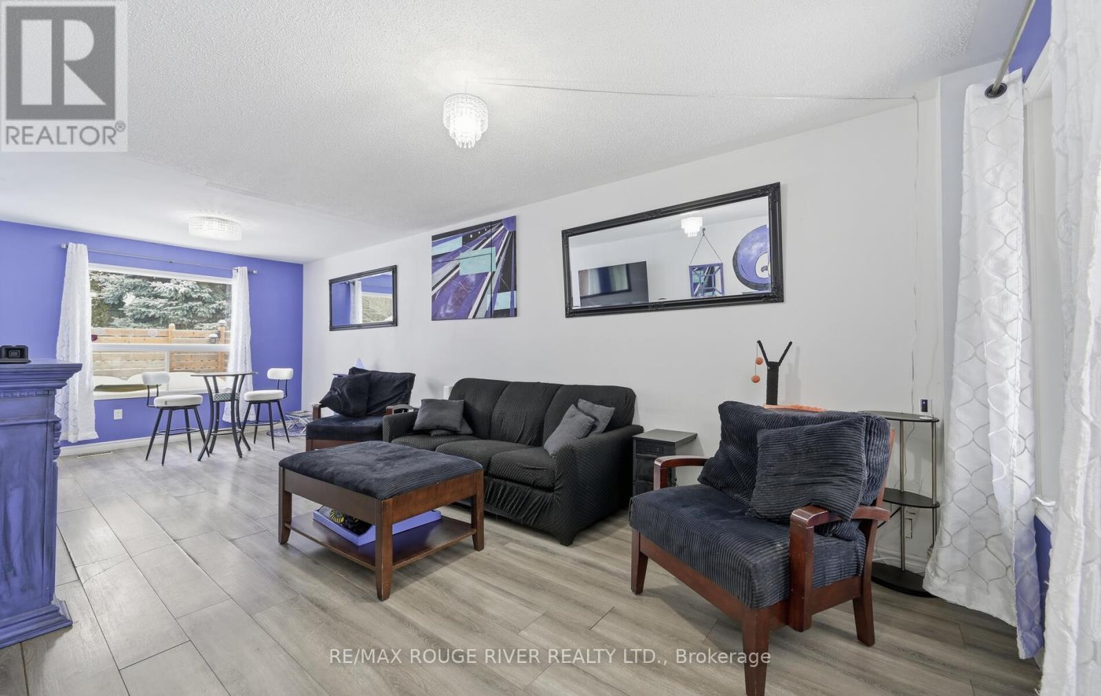 22 Royal Pines Court, Clarington, Ontario  L1C 4P4 - Photo 7 - E12778338