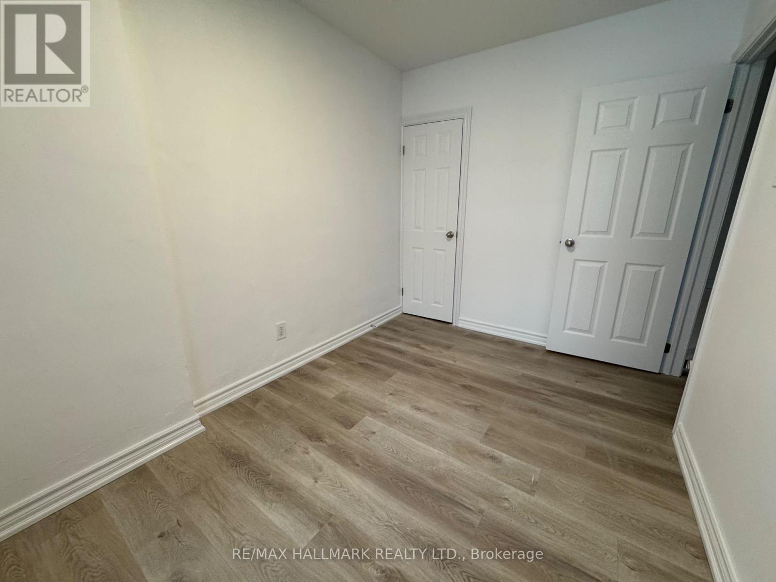 58 Pape Avenue, Toronto, Ontario  M4M 2V6 - Photo 13 - E12778368