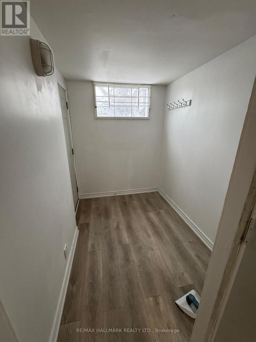 58 Pape Avenue, Toronto, Ontario  M4M 2V6 - Photo 9 - E12778368