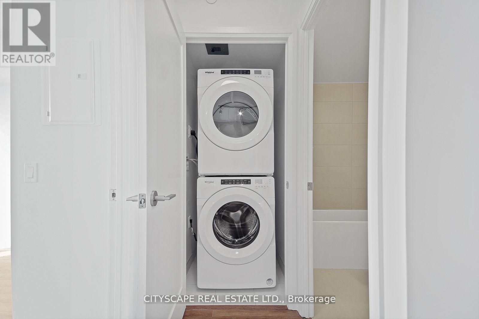 1811 - 286 Main Street, Toronto, Ontario  M4C 4X4 - Photo 15 - E12778406