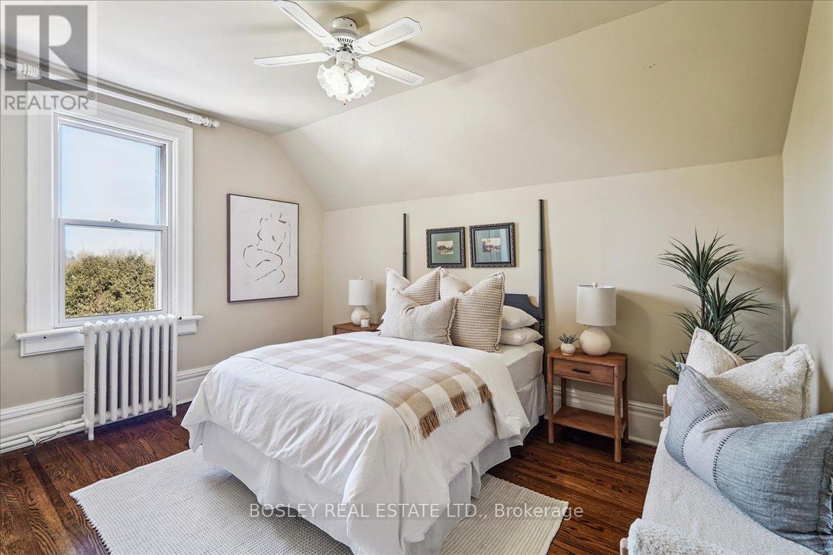 42 Royal Road, Aurora, Ontario  L4G 1A9 - Photo 32 - N12778326