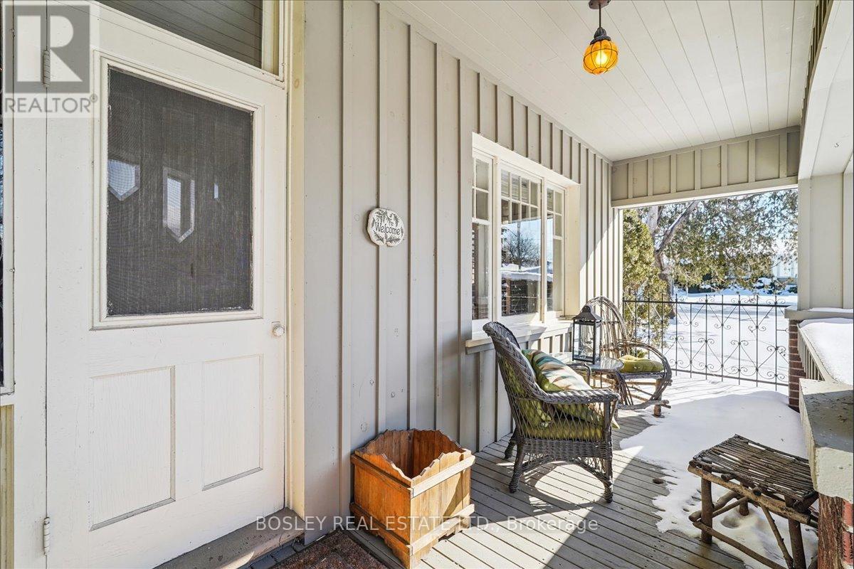 42 Royal Road, Aurora, Ontario  L4G 1A9 - Photo 39 - N12778326