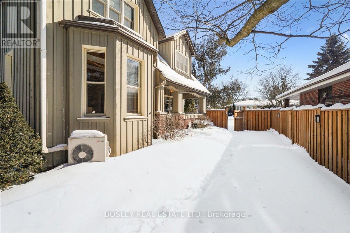 42 Royal Road, Aurora, Ontario  L4G 1A9 - Photo 40 - N12778326