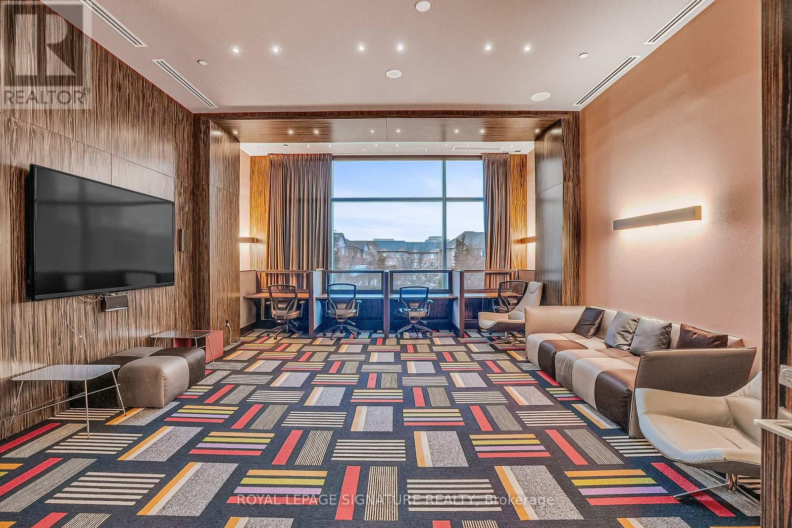 520 - 277 South Park Road, Markham, Ontario  L3T 0B7 - Photo 32 - N12778378