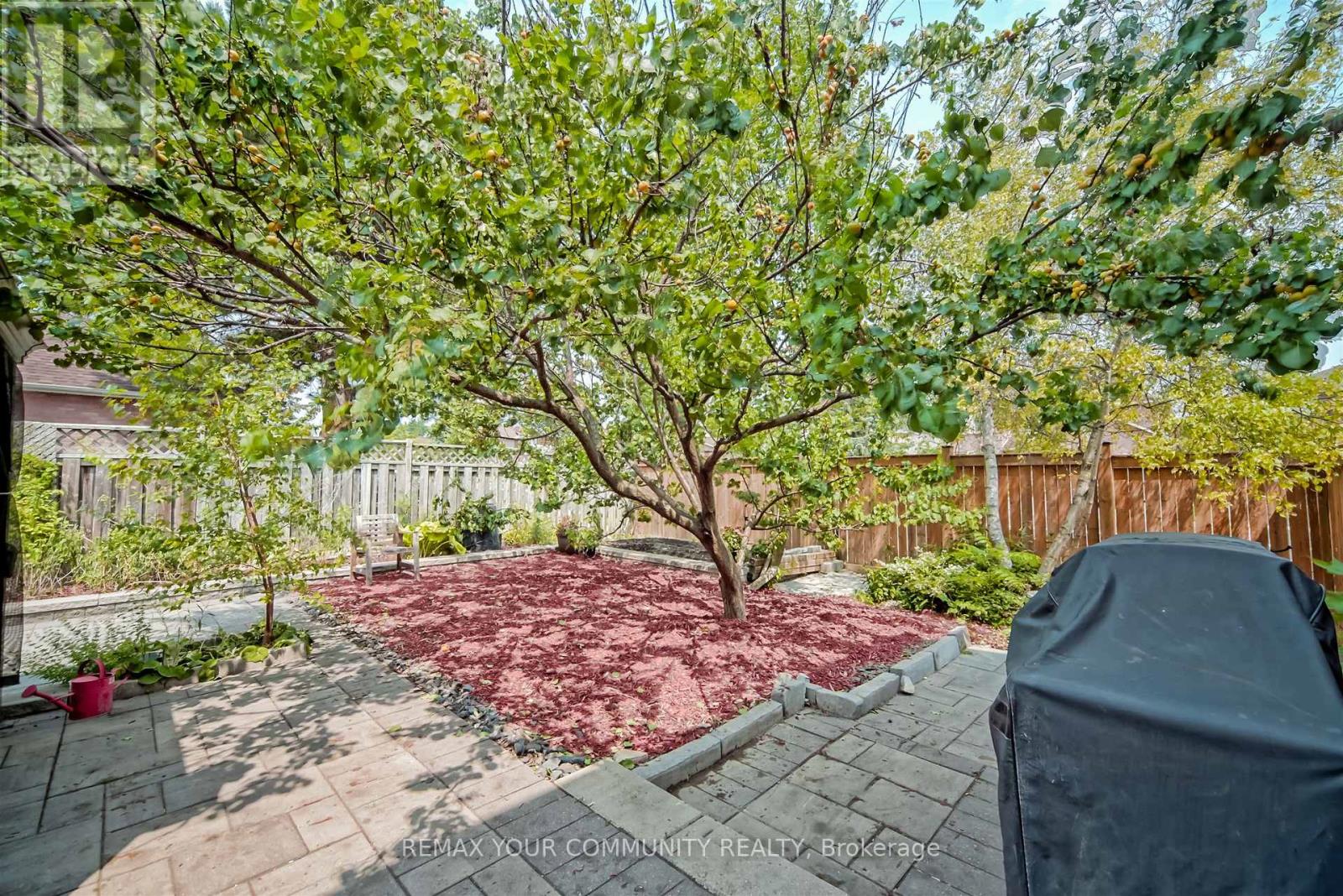 2 Kirkland Court, Richmond Hill, Ontario  L4C 9J1 - Photo 44 - N12778380