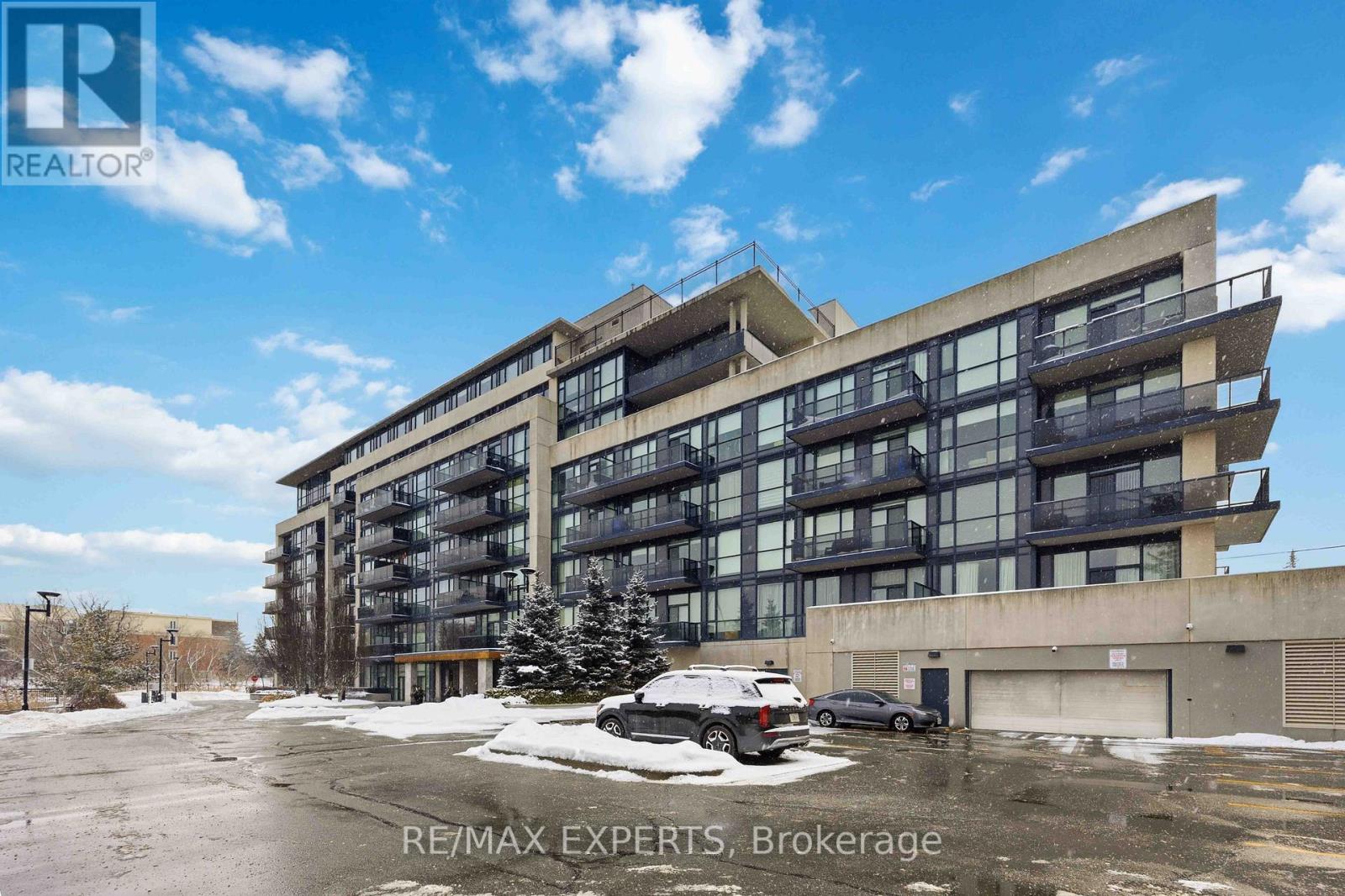 501 - 4700 HIGHWAY 7 ROAD S, Vaughan, Ontario