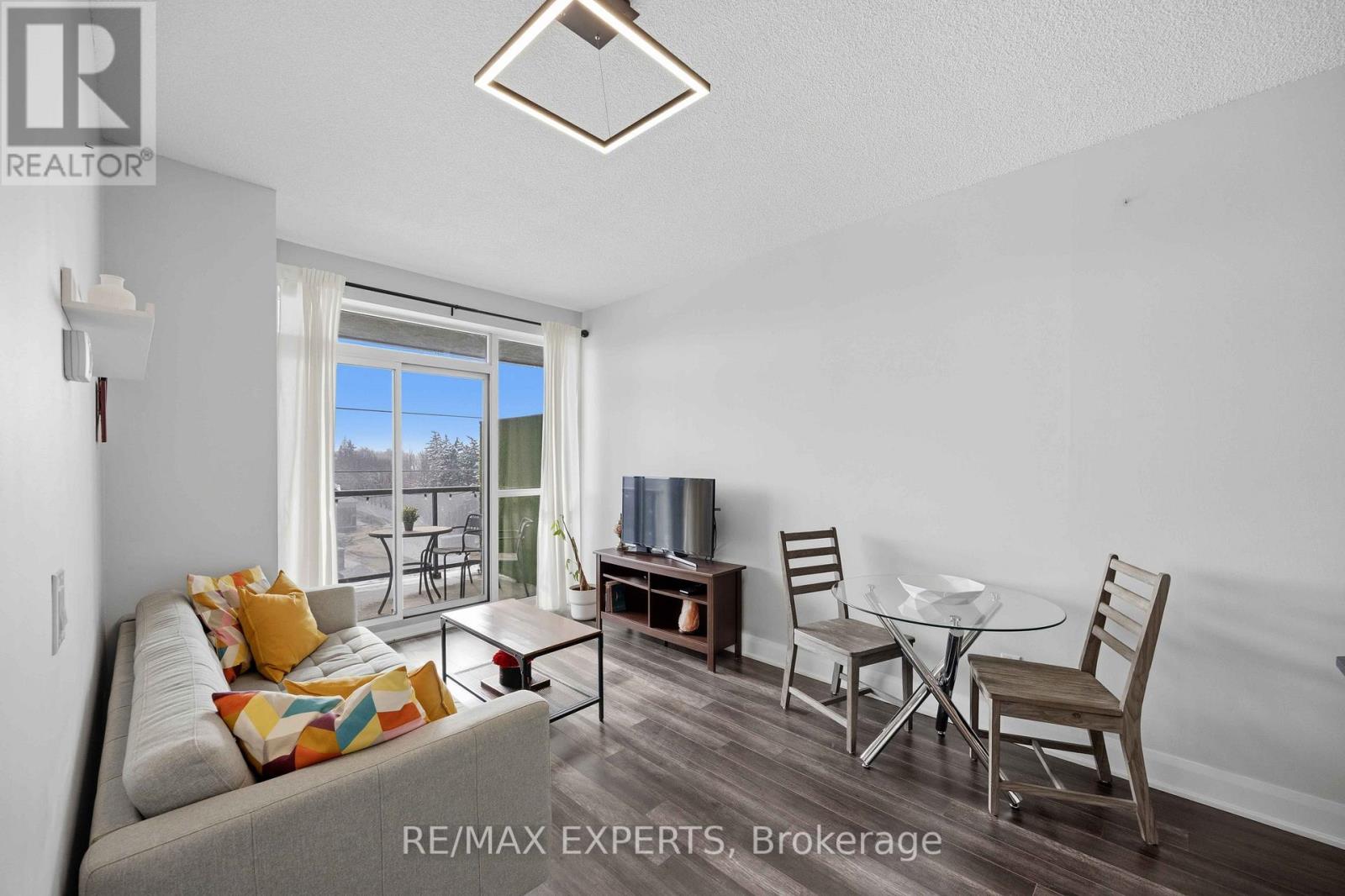 501 - 4700 Highway 7 Road S, Vaughan, Ontario  L4L 0B4 - Photo 12 - N12778408