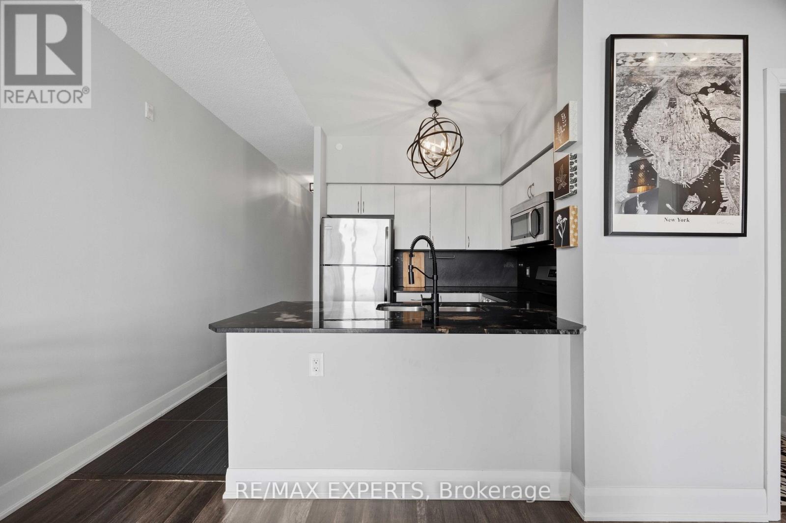 501 - 4700 Highway 7 Road S, Vaughan, Ontario  L4L 0B4 - Photo 22 - N12778408