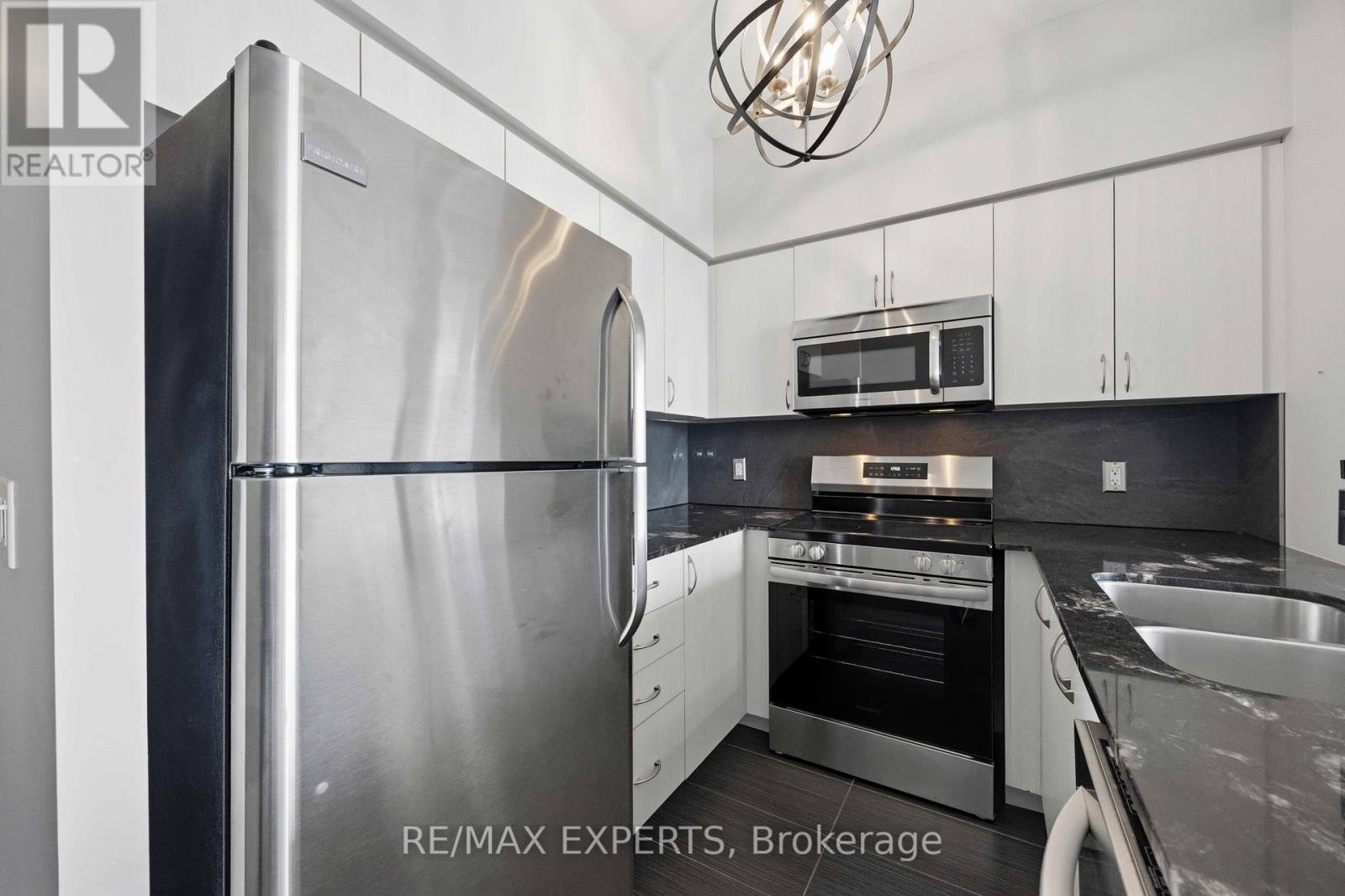 501 - 4700 Highway 7 Road S, Vaughan, Ontario  L4L 0B4 - Photo 27 - N12778408