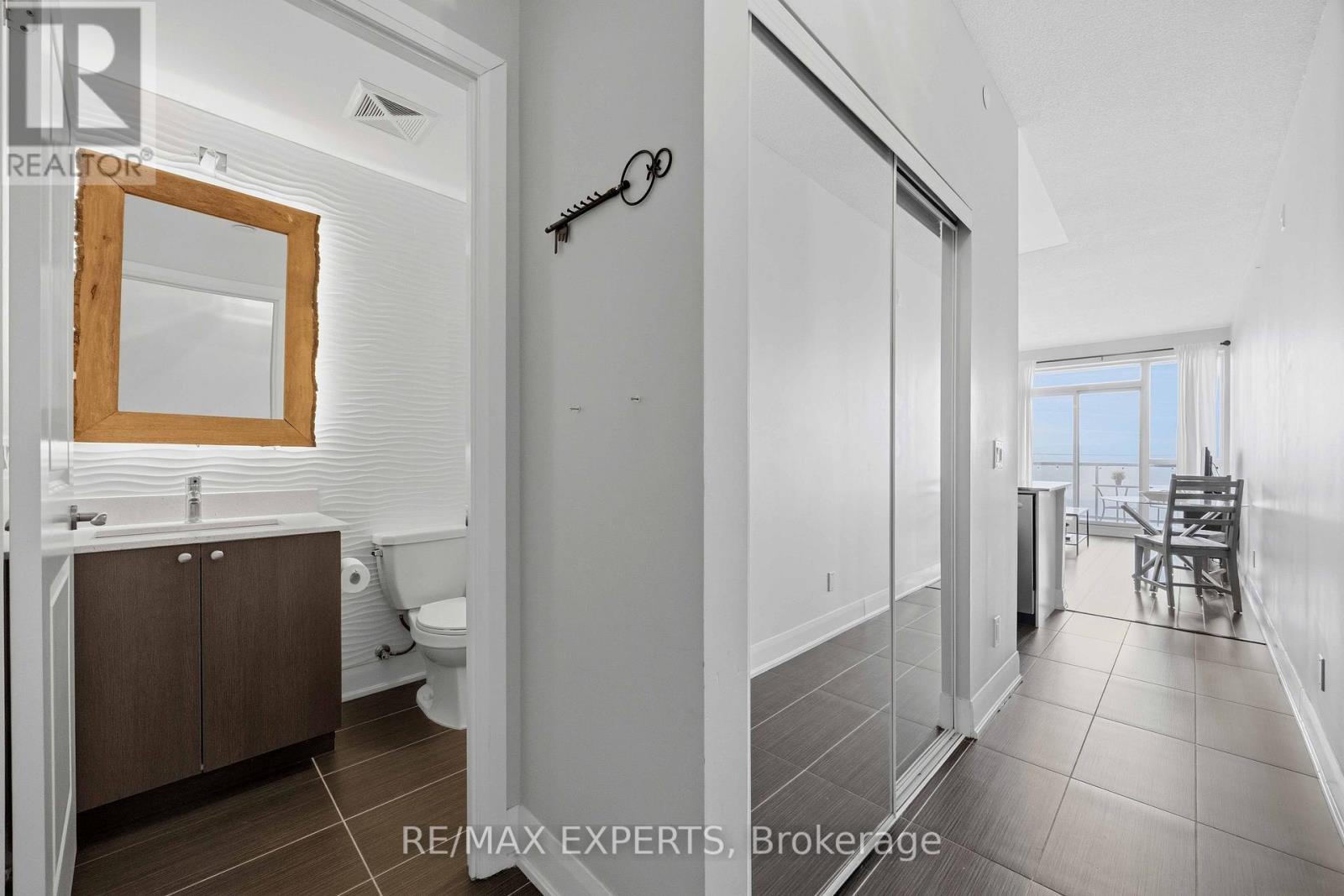 501 - 4700 Highway 7 Road S, Vaughan, Ontario  L4L 0B4 - Photo 29 - N12778408