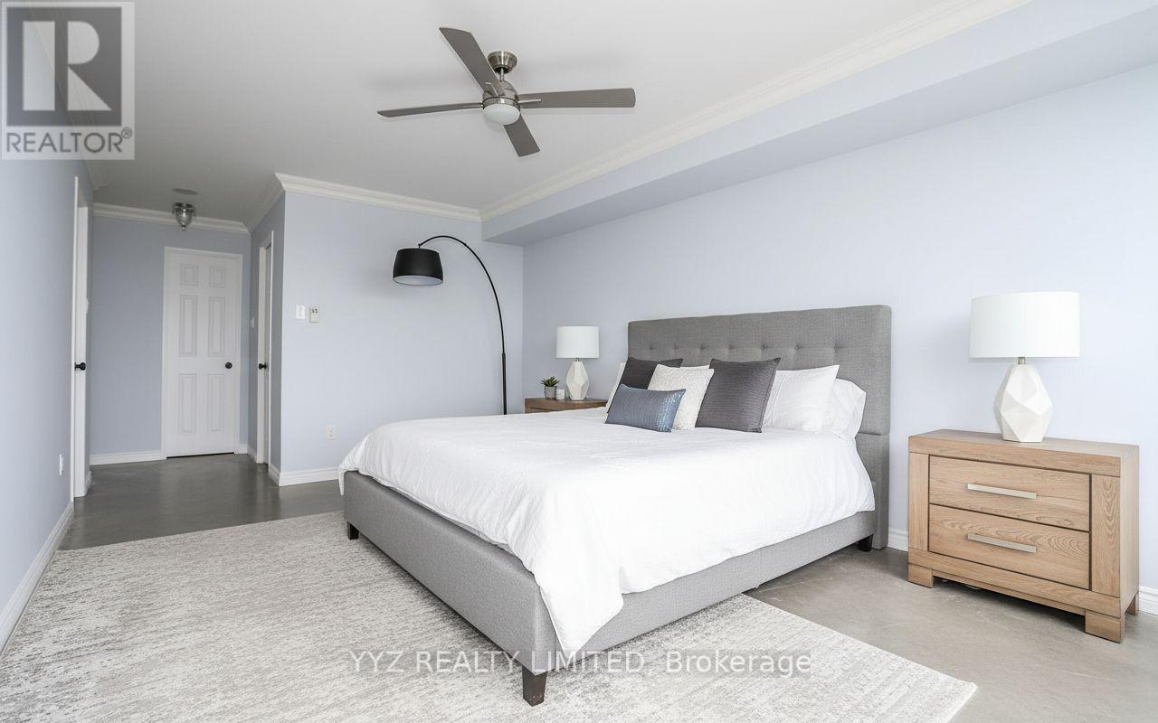 808 - 1 Clark Avenue W, Vaughan, Ontario  L4J 7Y6 - Photo 8 - N12778424