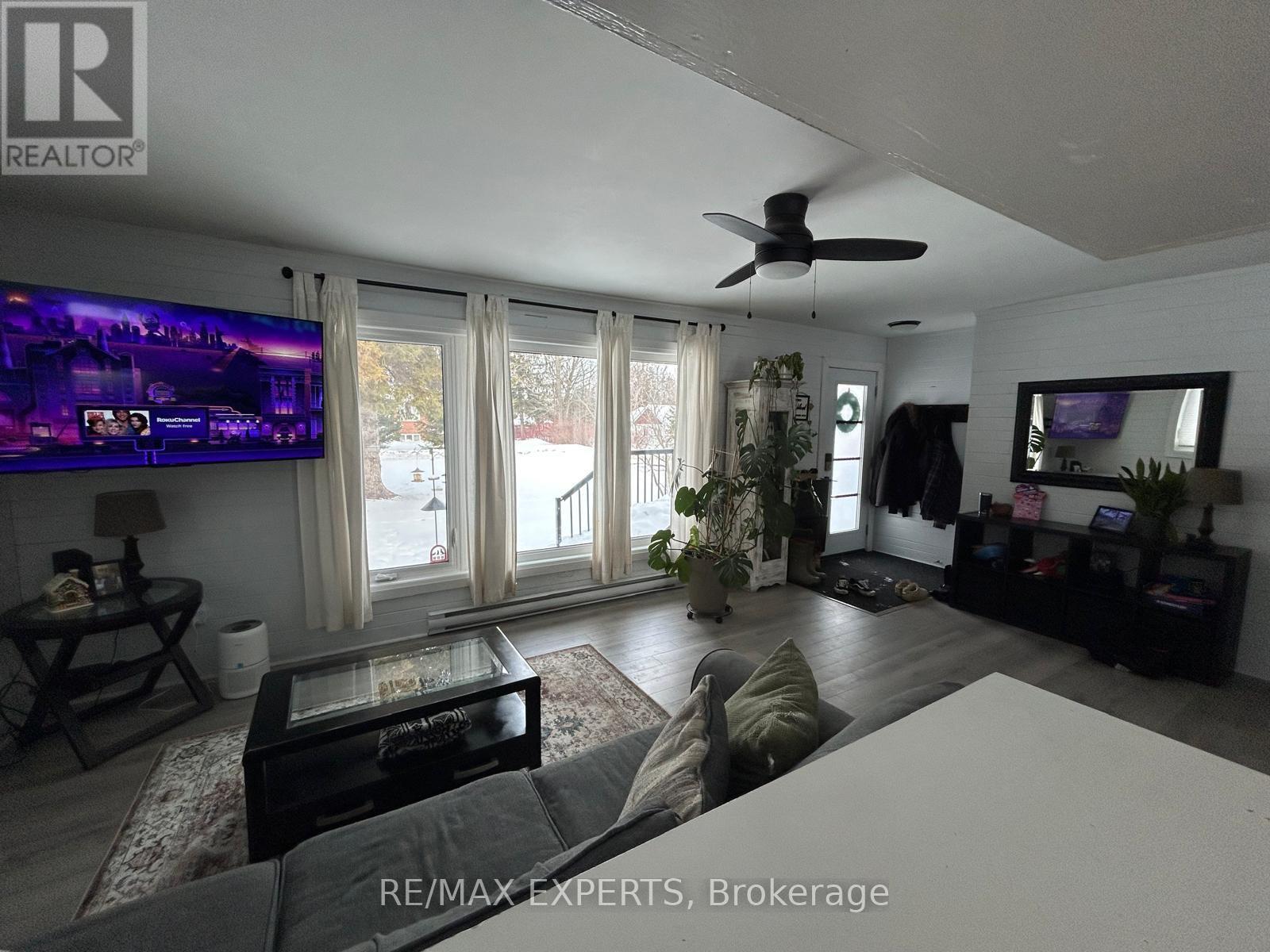 1982 Kate Avenue, Innisfil, Ontario  L9S 1Y2 - Photo 9 - N12778428