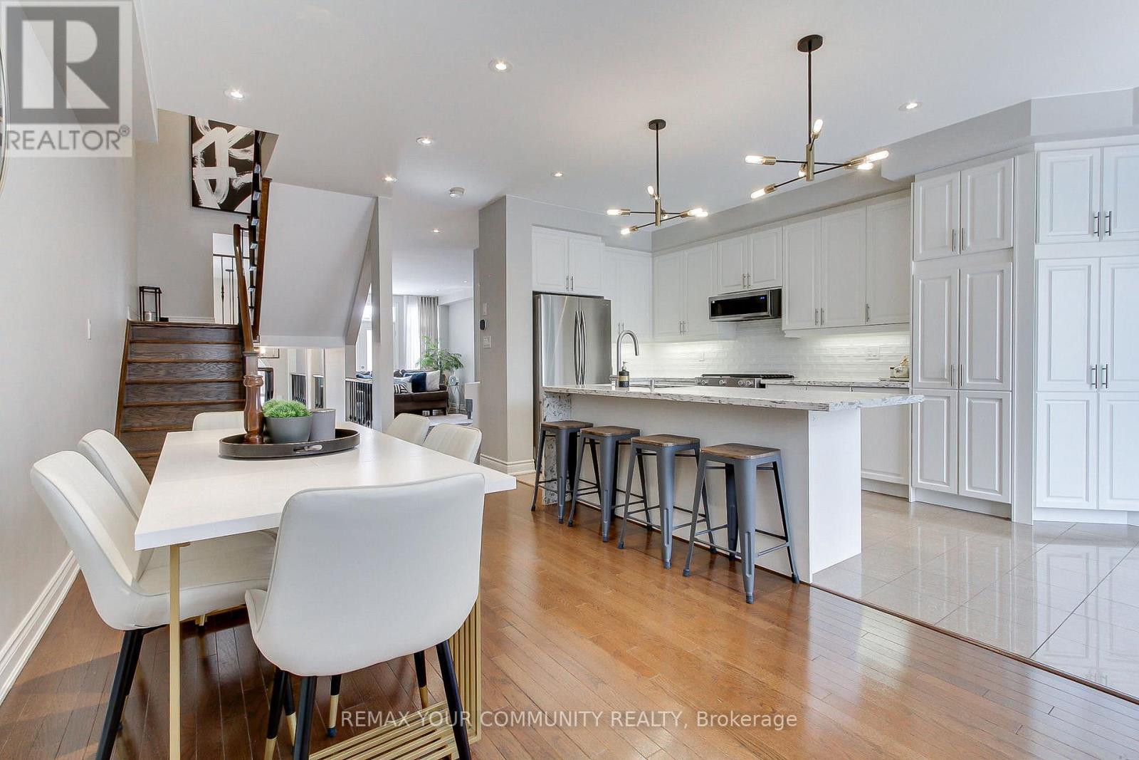 69 Hansard Drive, Vaughan, Ontario  L4H 0V7 - Photo 18 - N12778434