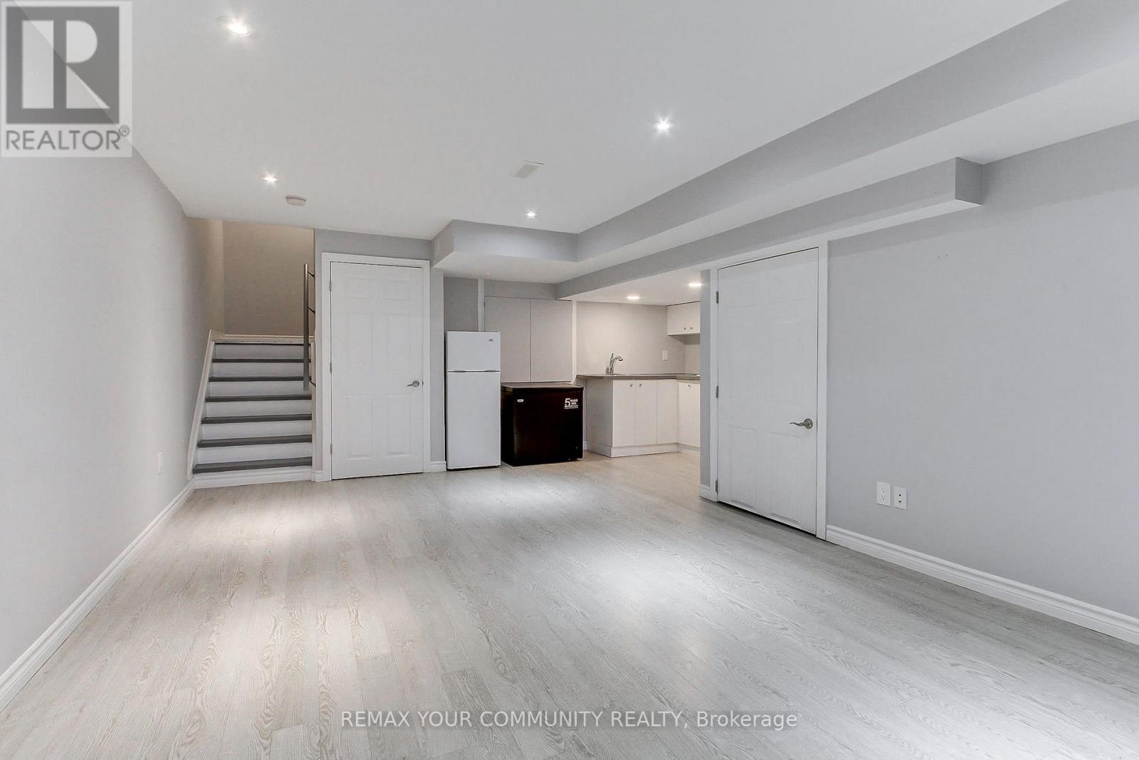 69 Hansard Drive, Vaughan, Ontario  L4H 0V7 - Photo 45 - N12778434