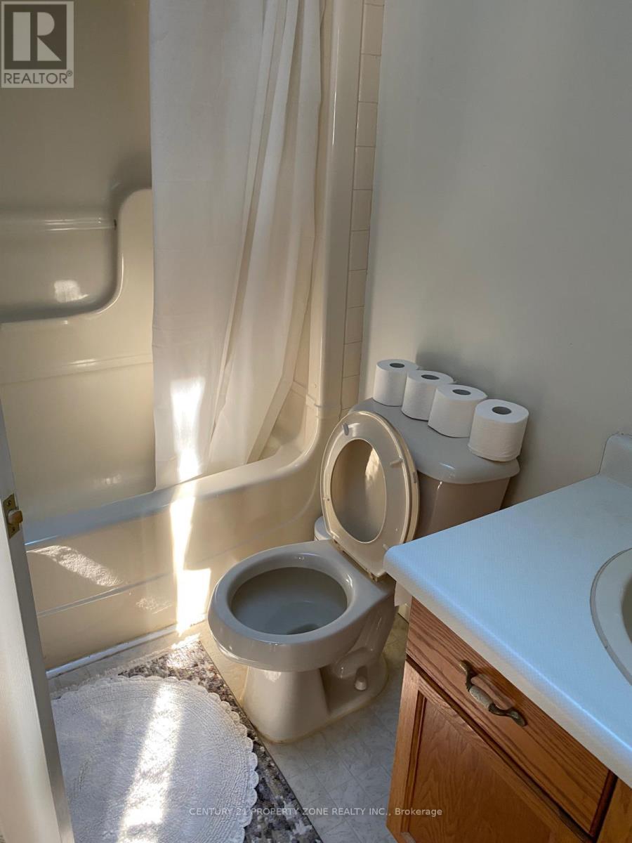 93 Borden Street, Stratford, Ontario  N5A 4R1 - Photo 22 - C12749644