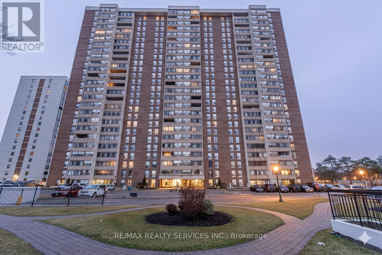 304 - 18 KNIGHTSBRIDGE ROAD, Brampton, Ontario