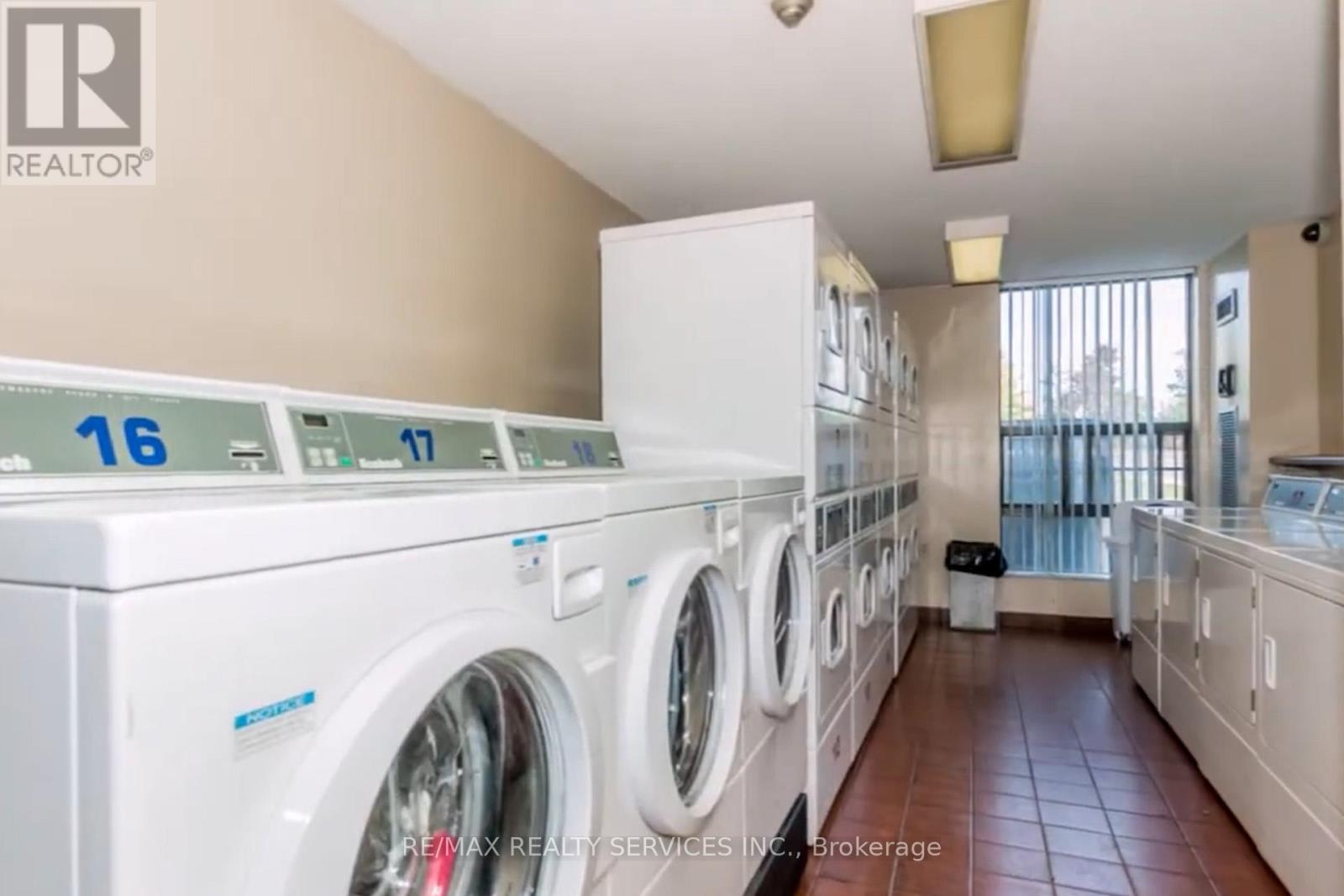 304 - 18 Knightsbridge Road, Brampton, Ontario  L6T 3X5 - Photo 42 - W12778334