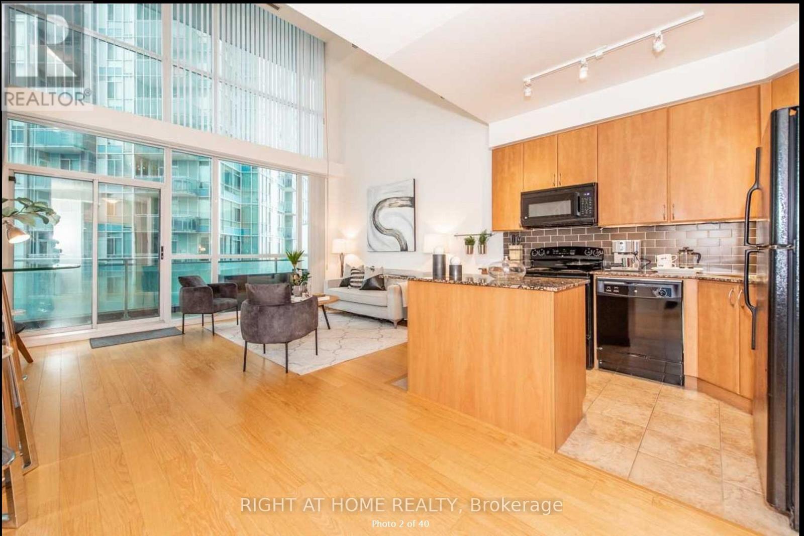 1914 - 223 Webb Drive, Mississauga, Ontario  L5B 0E8 - Photo 5 - W12778366