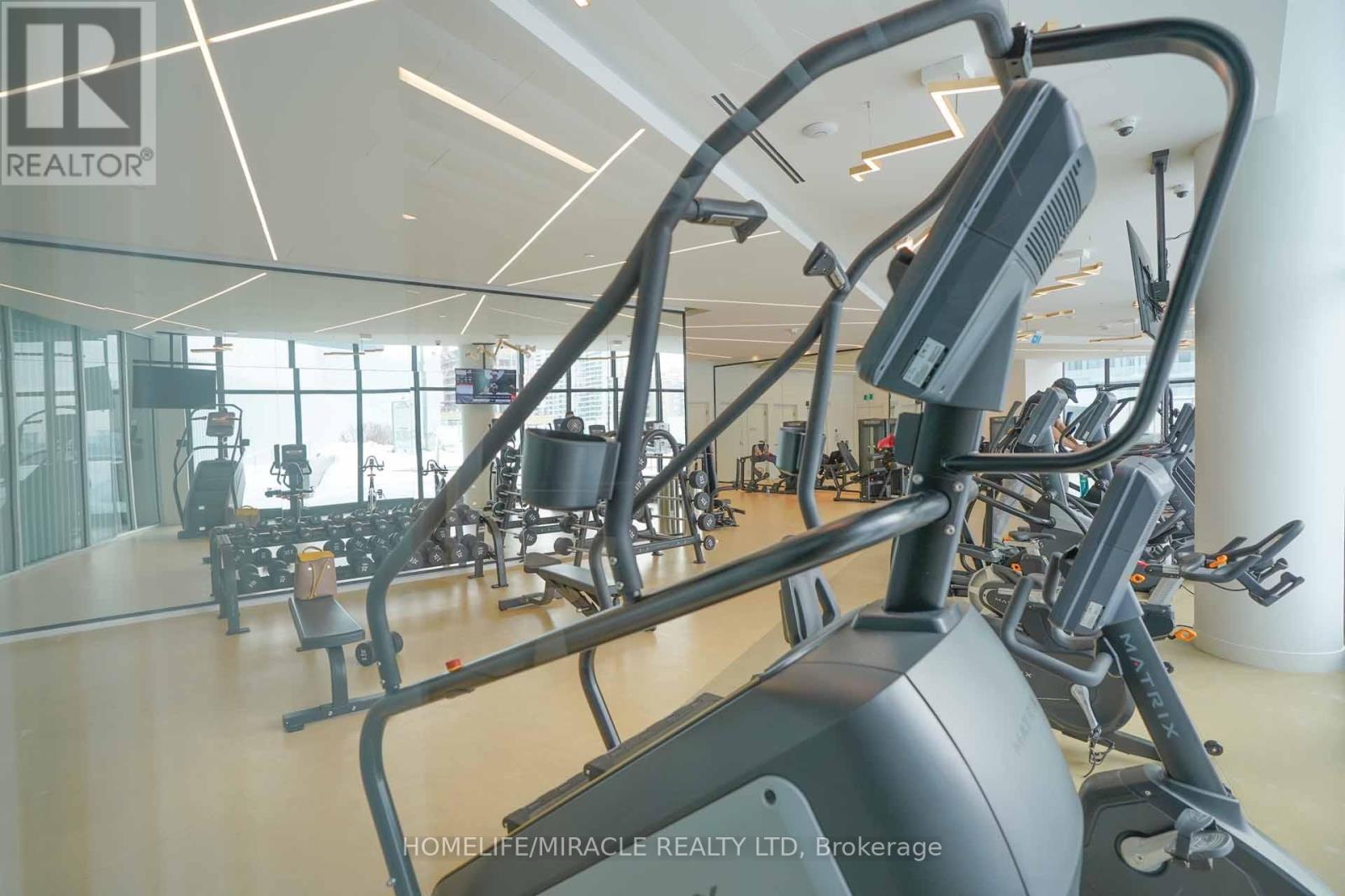 522 - 3900 Confederation Parkway, Mississauga, Ontario  L5B 0M3 - Photo 21 - W12778388