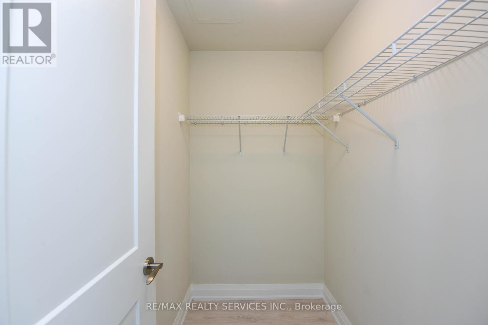 2103 - 15 Lynch Street, Brampton (Queen Street Corridor), Ontario  L0K 1E0 - Photo 26 - W12778410