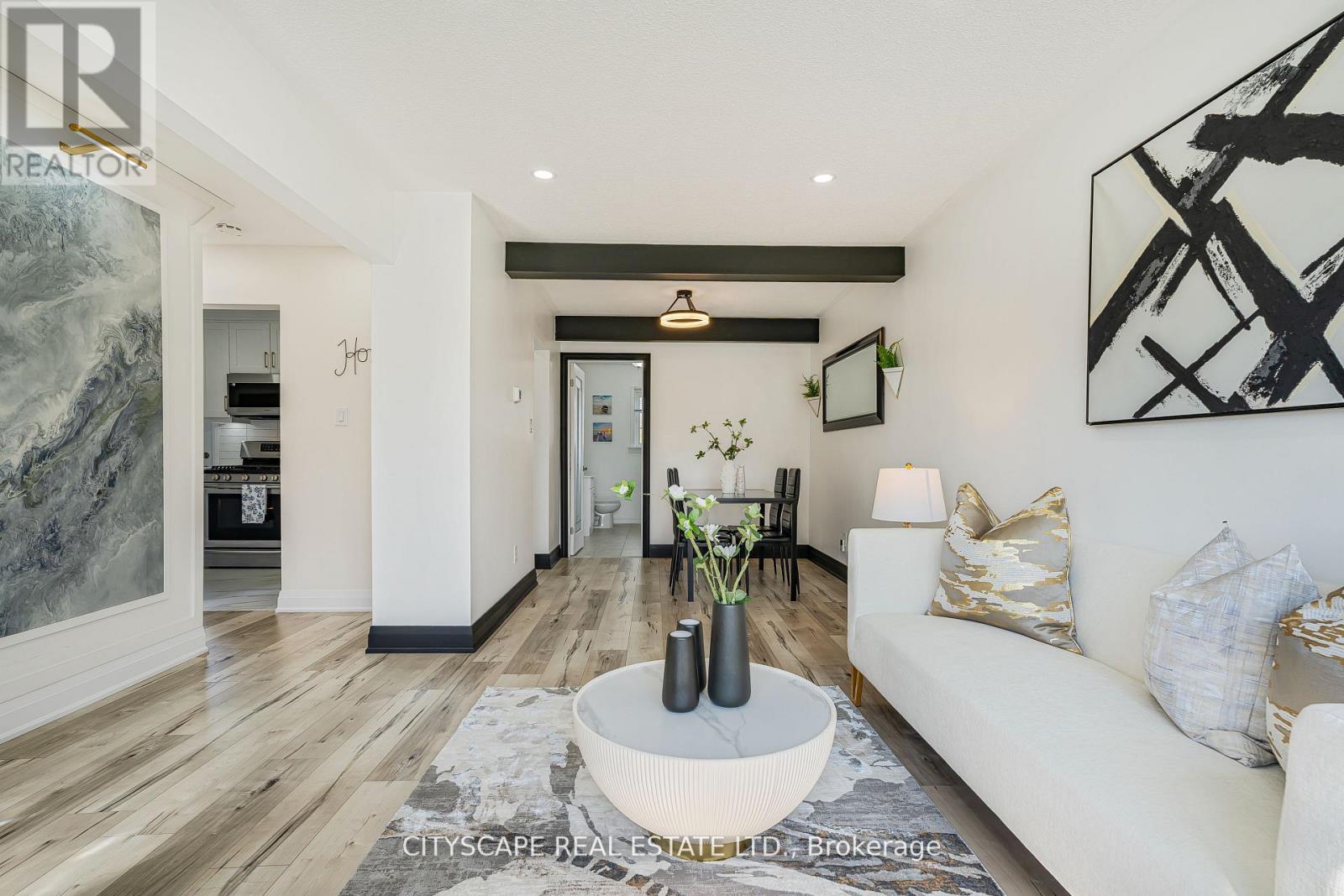 864 Cabot Trail, Milton, Ontario  L9T 3S8 - Photo 8 - W12778438