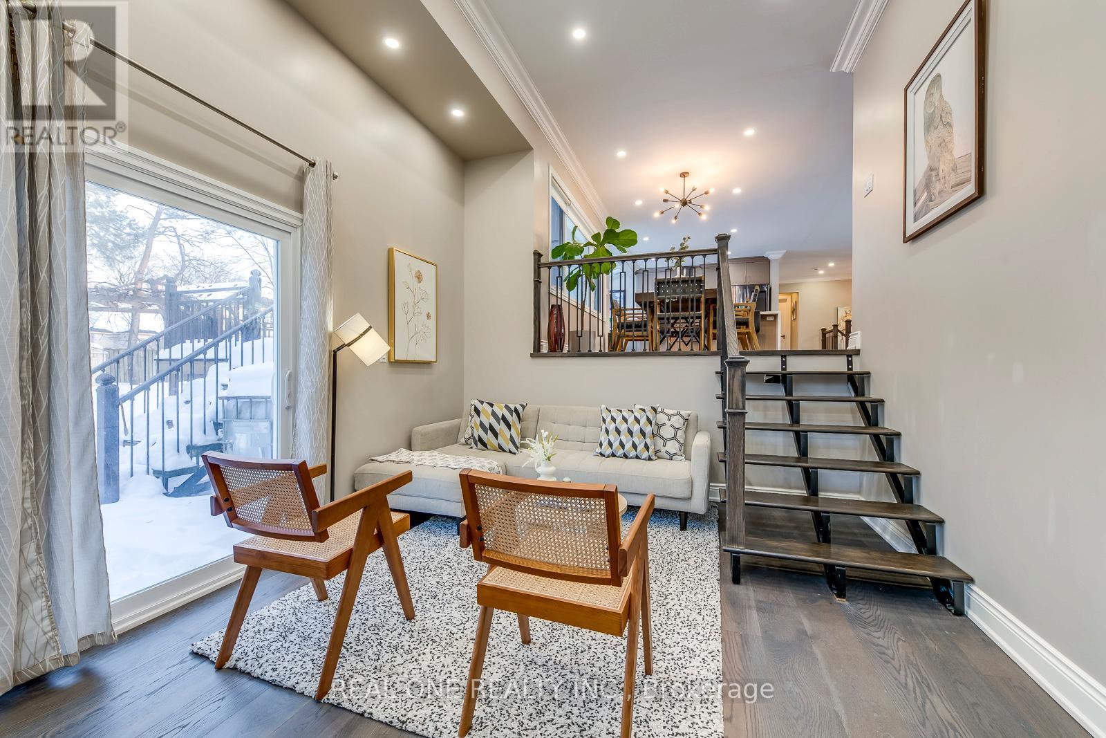 1399 Chriseden Drive, Mississauga, Ontario  L5H 1V1 - Photo 16 - W12778442