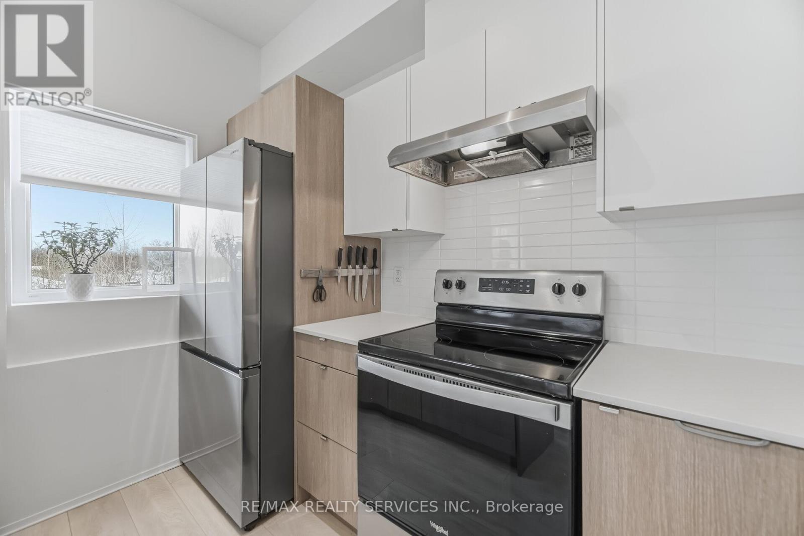 80 - 1121 Cooke Boulevard, Burlington, Ontario  L7T 0C4 - Photo 25 - W12778454