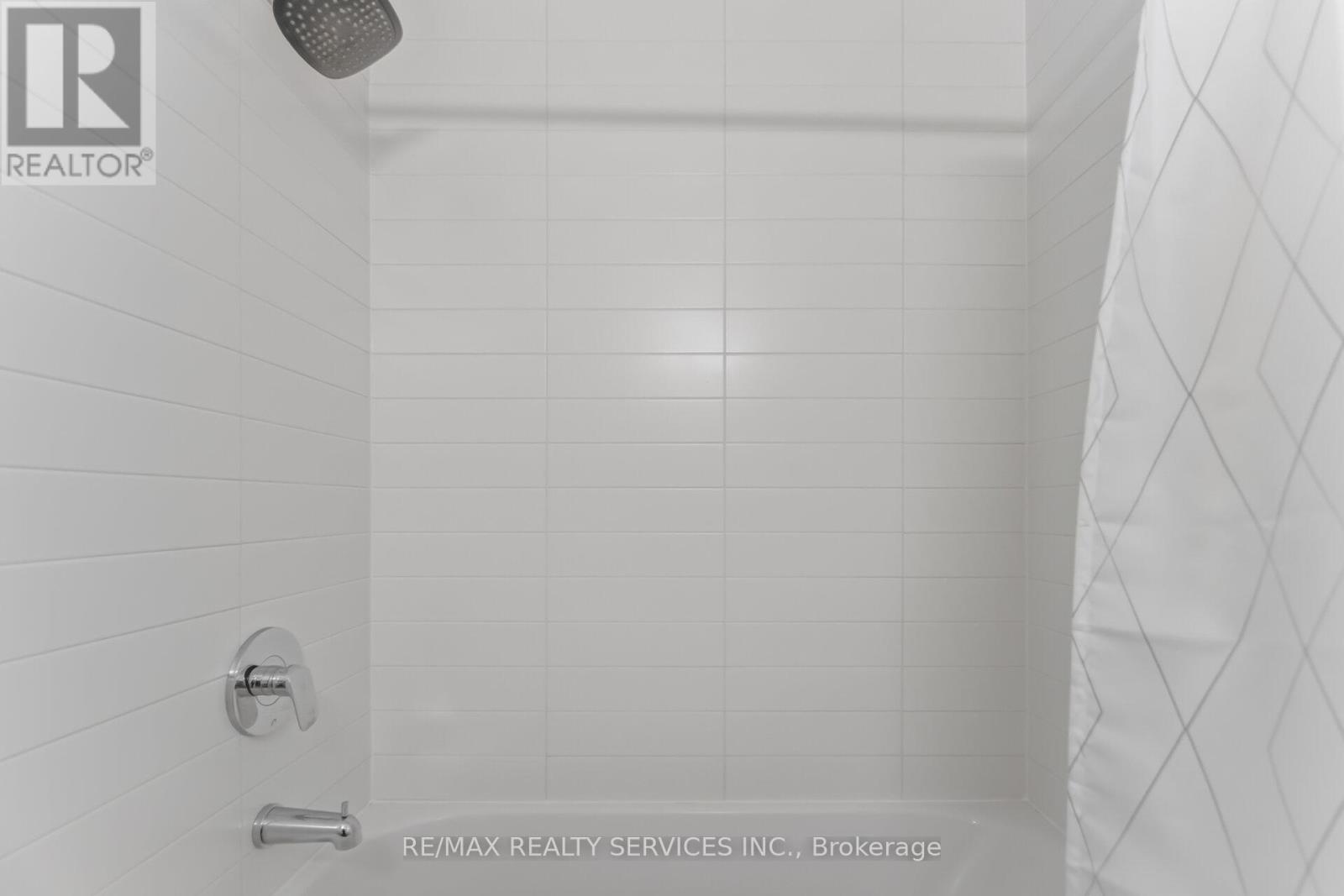 80 - 1121 Cooke Boulevard, Burlington, Ontario  L7T 0C4 - Photo 44 - W12778454