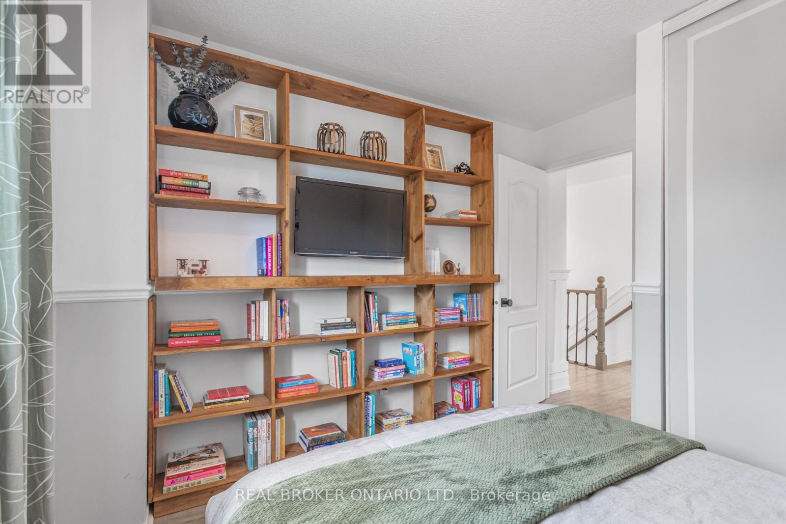 184 Howard Crescent, Orangeville, Ontario  L9W 4W3 - Photo 25 - W12778458