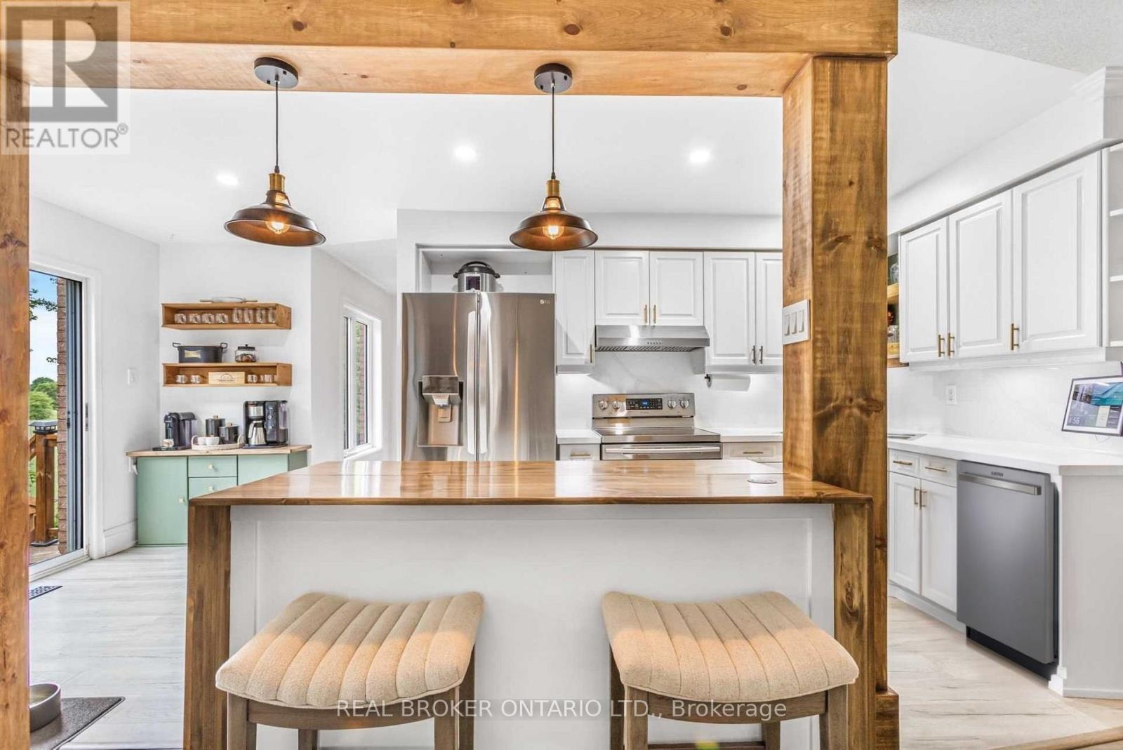 184 Howard Crescent, Orangeville, Ontario  L9W 4W3 - Photo 8 - W12778458