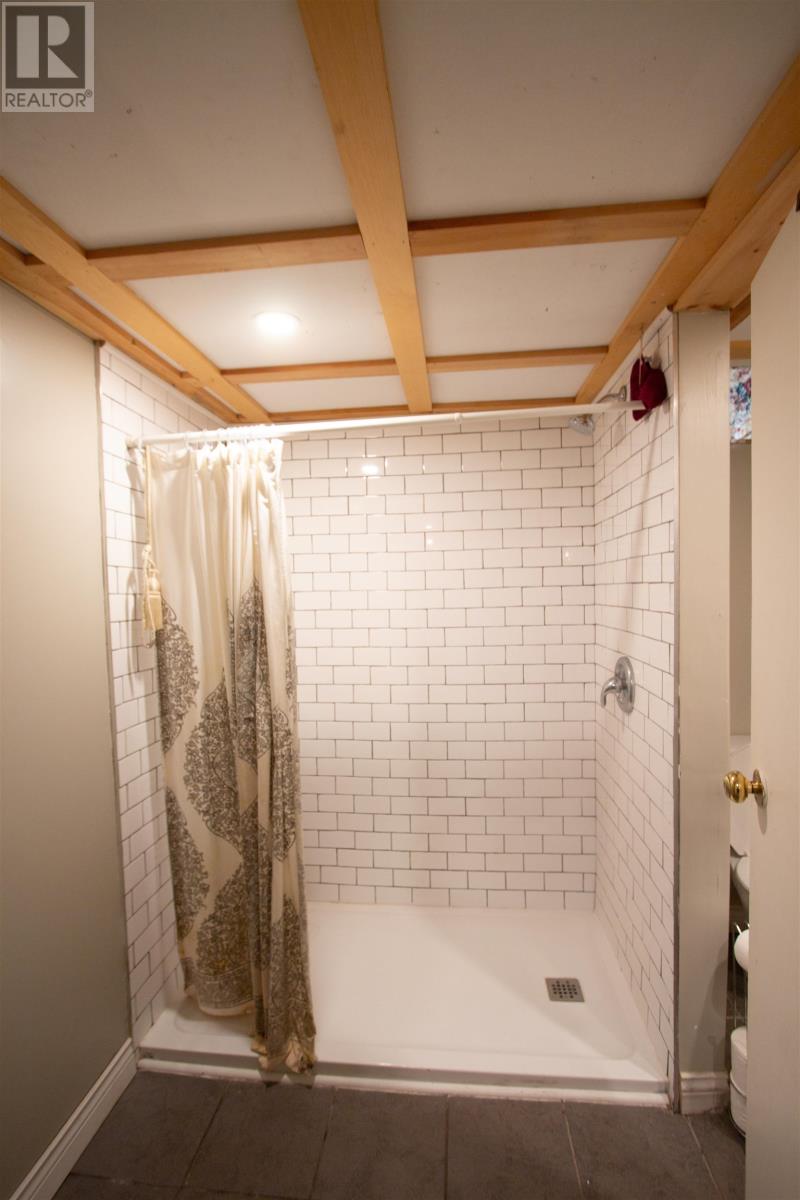 482 Sheen Street, Summerside, Prince Edward Island  C1N 3W1 - Photo 12 - 202602569