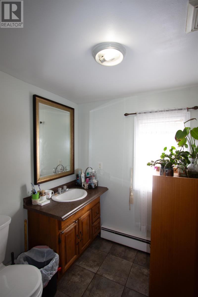 482 Sheen Street, Summerside, Prince Edward Island  C1N 3W1 - Photo 7 - 202602569