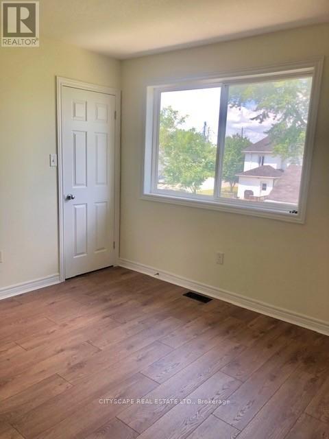 3 - 68a Main Street, Haldimand, Ontario  N0A 1H0 - Photo 8 - X12778418