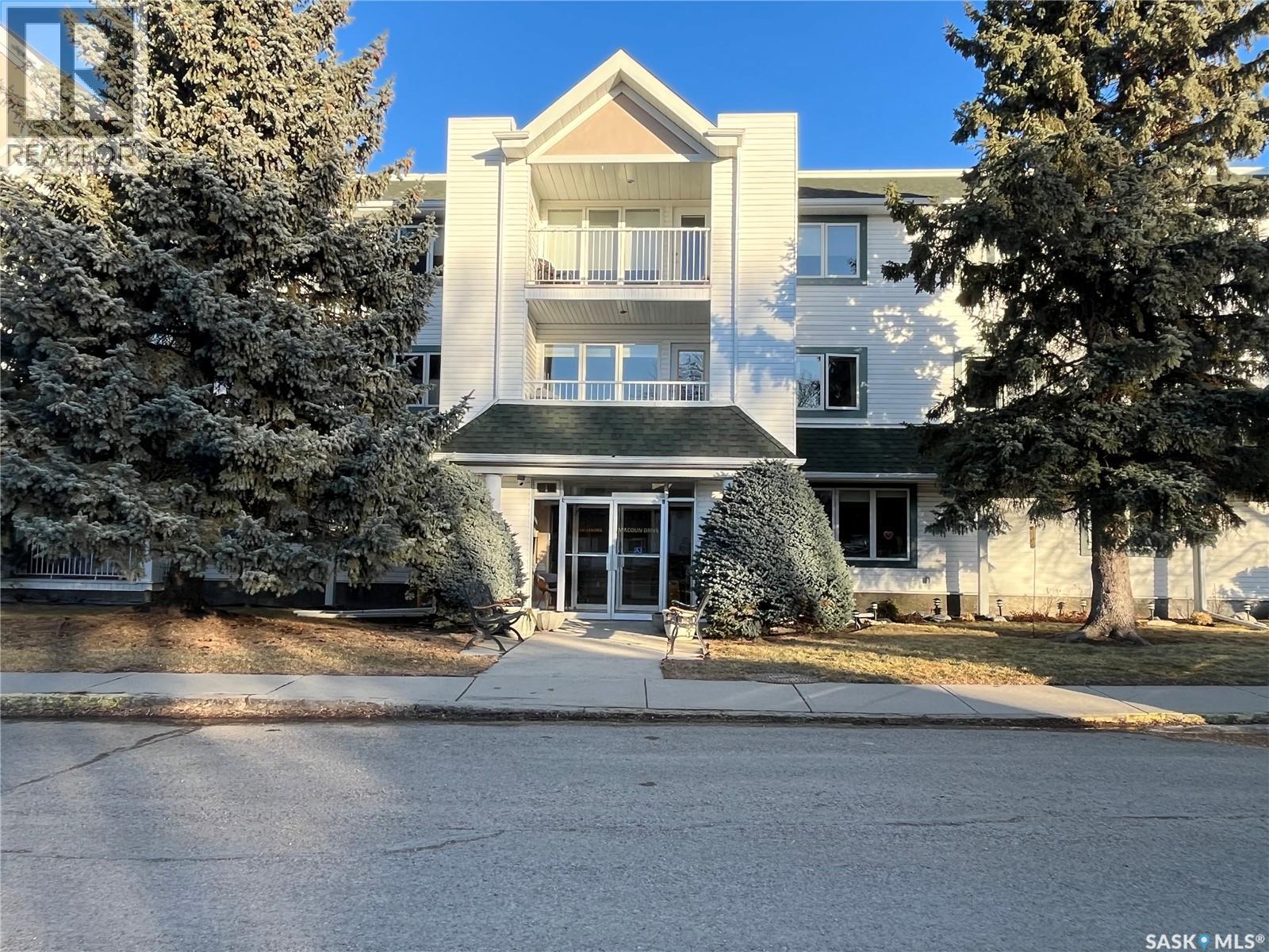 106 331 Macoun DRIVE, swift current, Saskatchewan