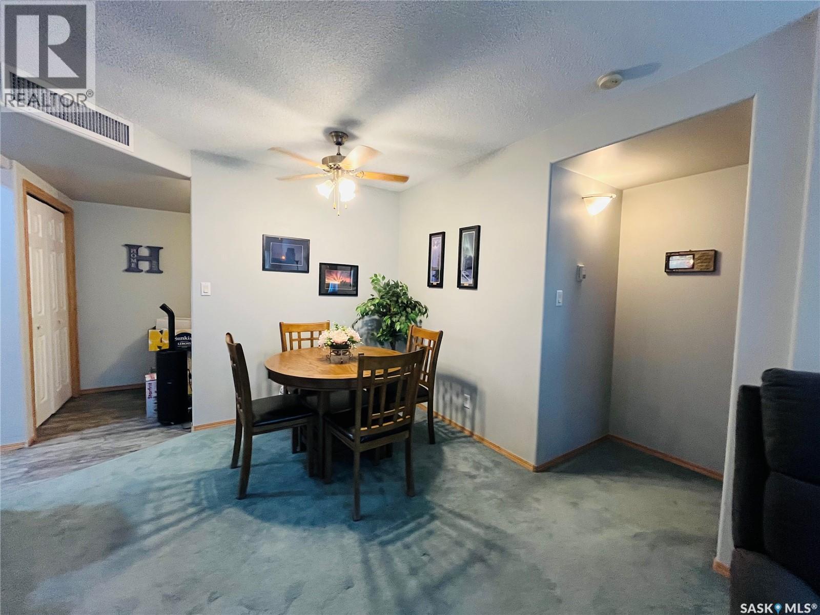 106 331 Macoun Drive, Swift Current, Saskatchewan  S9H 0A1 - Photo 5 - SK028346