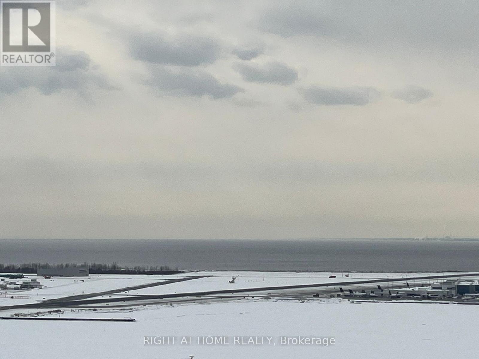 2408 - 208 Queens Quay W, Toronto (Waterfront Communities), Ontario  M5J 2Y5 - Photo 25 - C12554772