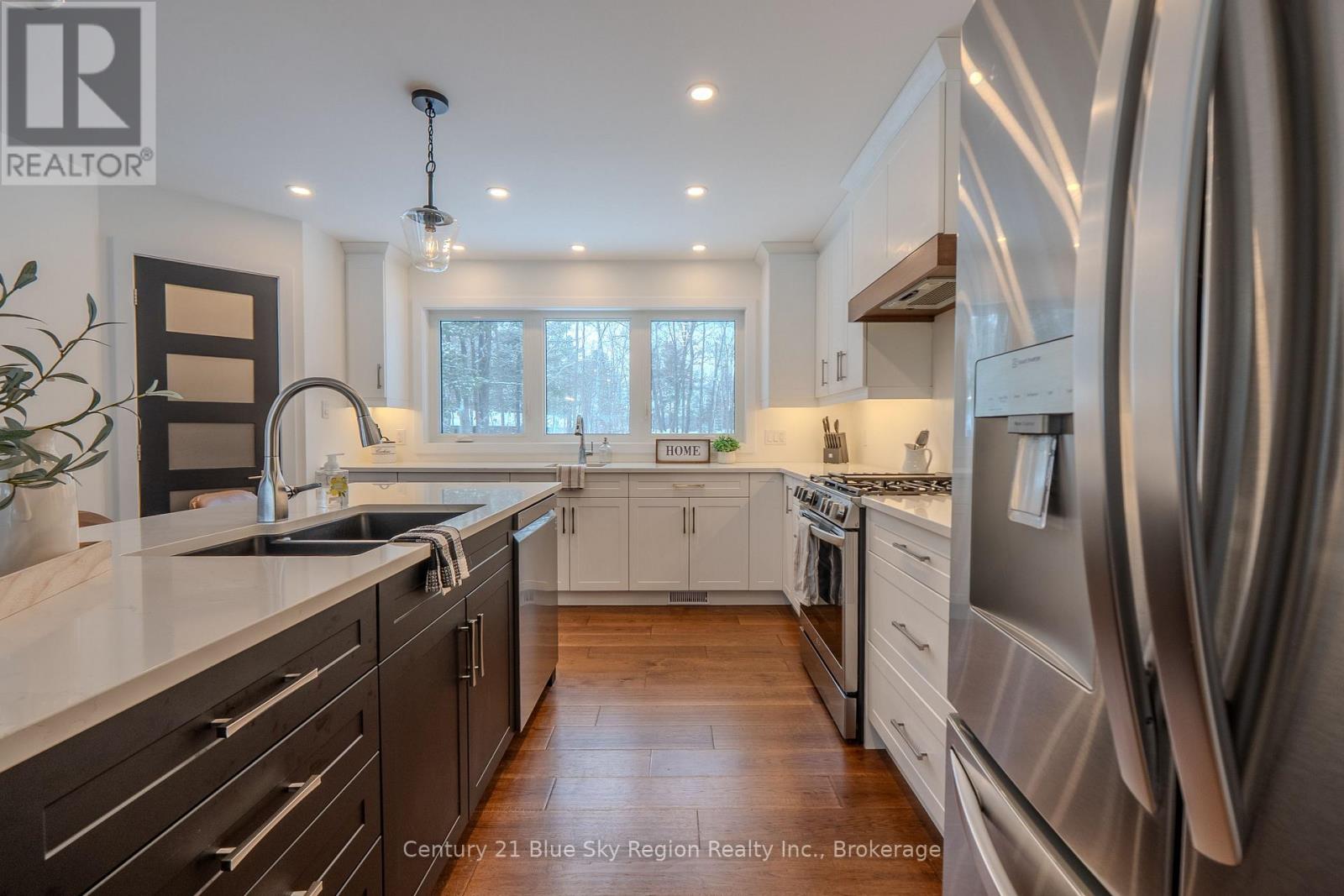 81 Oakridge Drive, East Ferris, Ontario  P0H 1K0 - Photo 11 - X12778528