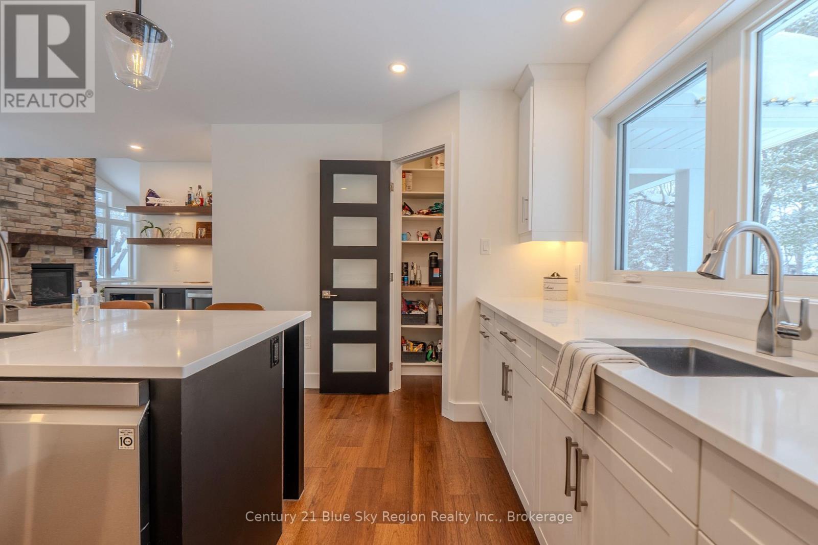 81 Oakridge Drive, East Ferris, Ontario  P0H 1K0 - Photo 14 - X12778528