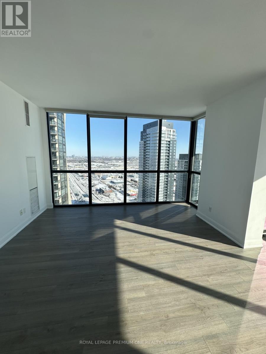 3002 - 2910 Highway 7 Road, Vaughan, Ontario  L4K 0H8 - Photo 6 - N12772606