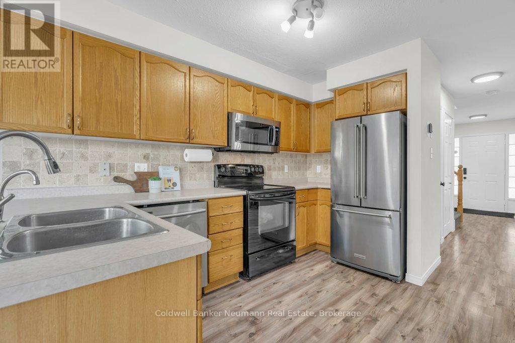 6 Law Drive, Guelph, Ontario  N1E 7E8 - Photo 10 - X12778516