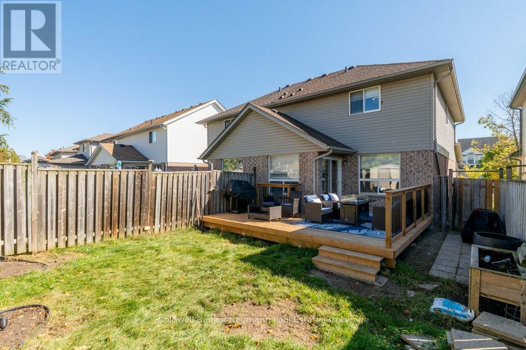 6 Law Drive, Guelph, Ontario  N1E 7E8 - Photo 36 - X12778516