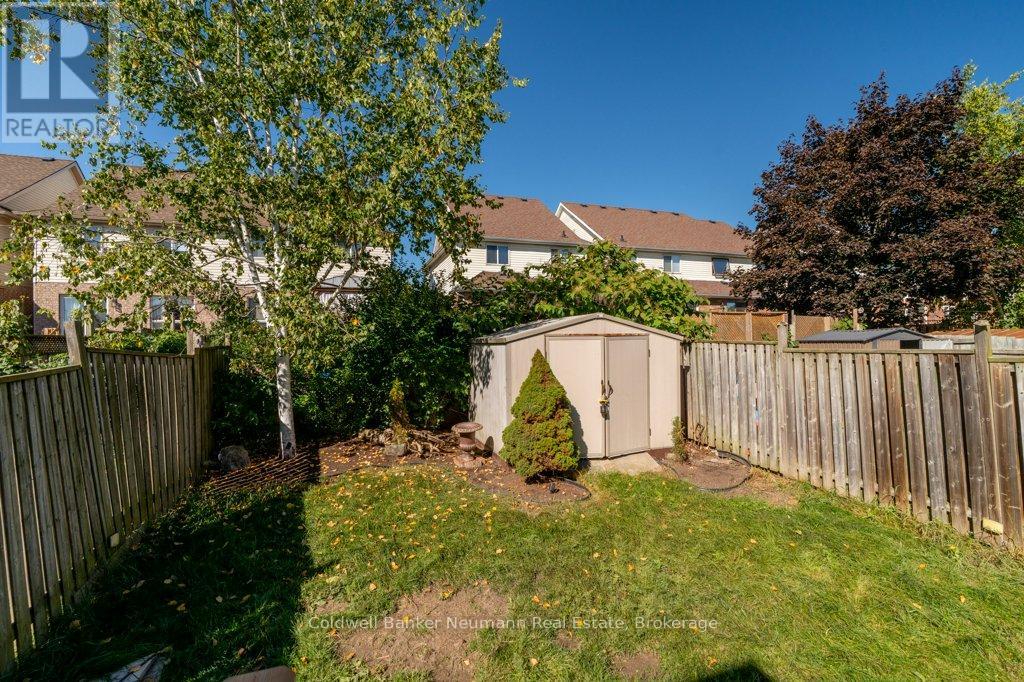 6 Law Drive, Guelph, Ontario  N1E 7E8 - Photo 37 - X12778516