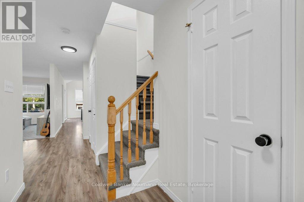 6 Law Drive, Guelph, Ontario  N1E 7E8 - Photo 5 - X12778516