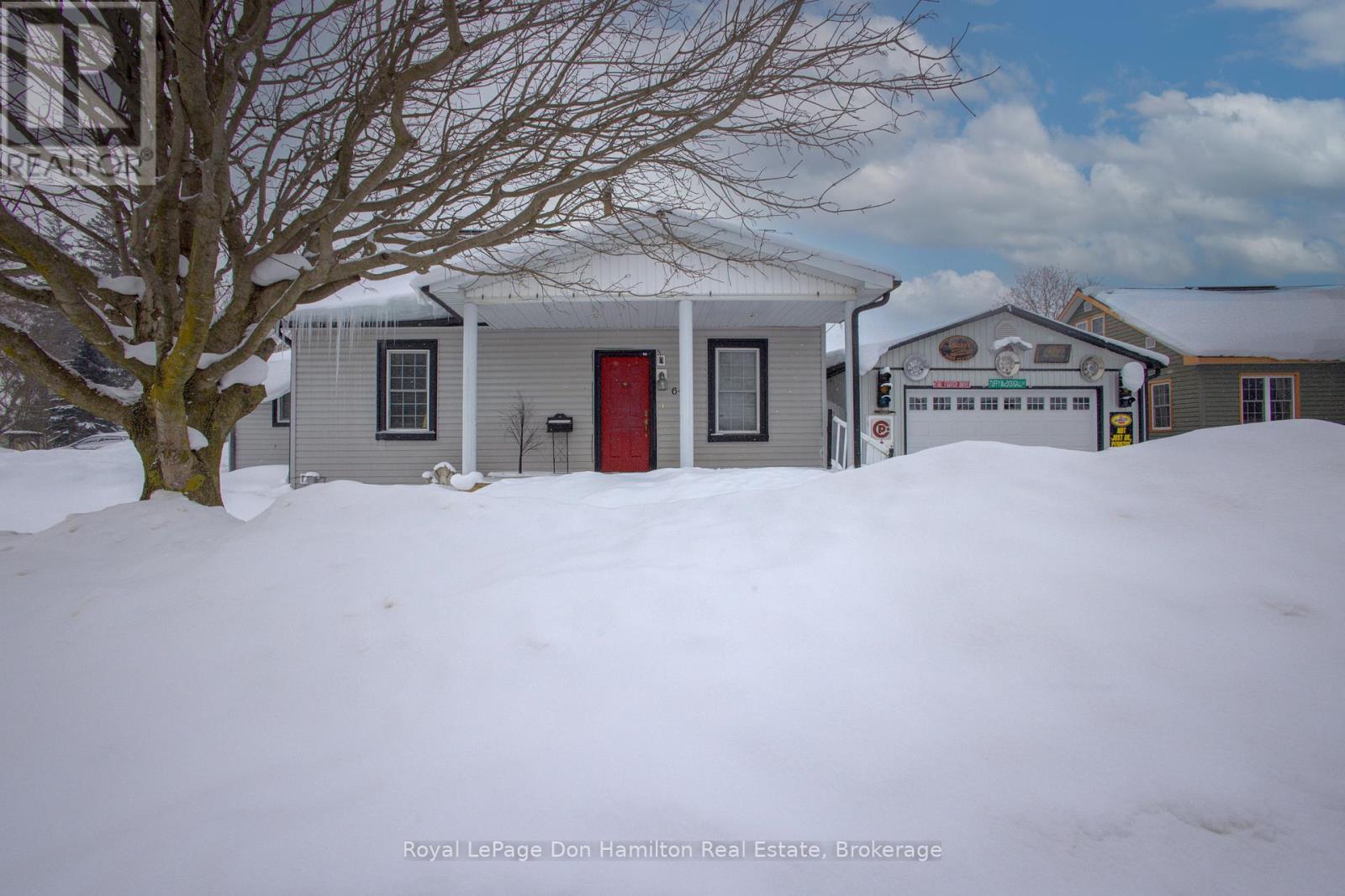 64 George Street S, Minto, Ontario  N0G 1Z0 - Photo 3 - X12778554