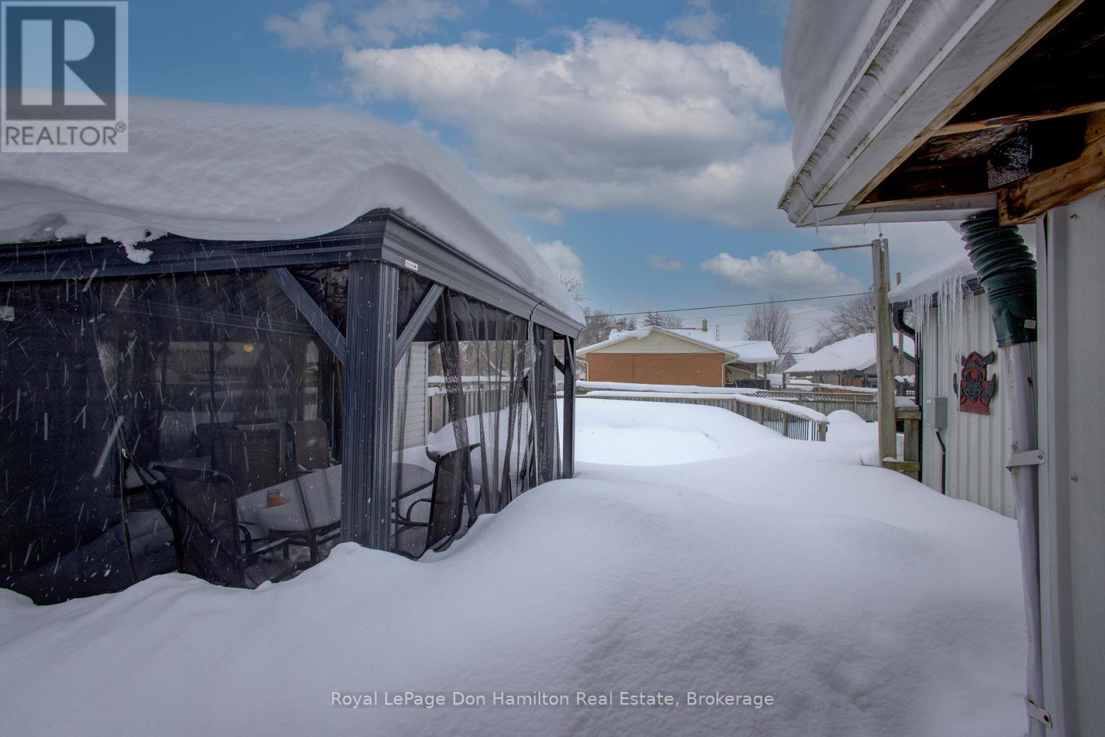 64 George Street S, Minto, Ontario  N0G 1Z0 - Photo 32 - X12778554