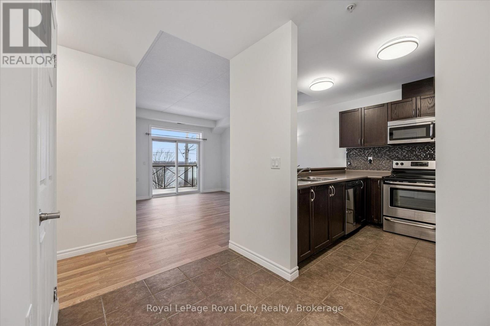 207 - 2 Colonial Drive, Guelph, Ontario  N1L 0K8 - Photo 6 - X12778580