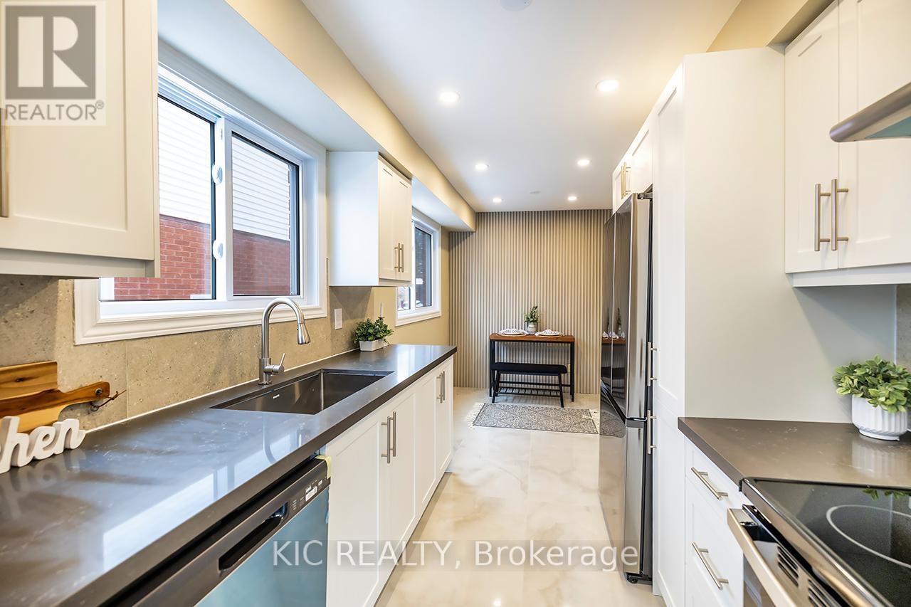 16 Turnberry Crescent, Clarington, Ontario  L1E 1A6 - Photo 13 - E12778672