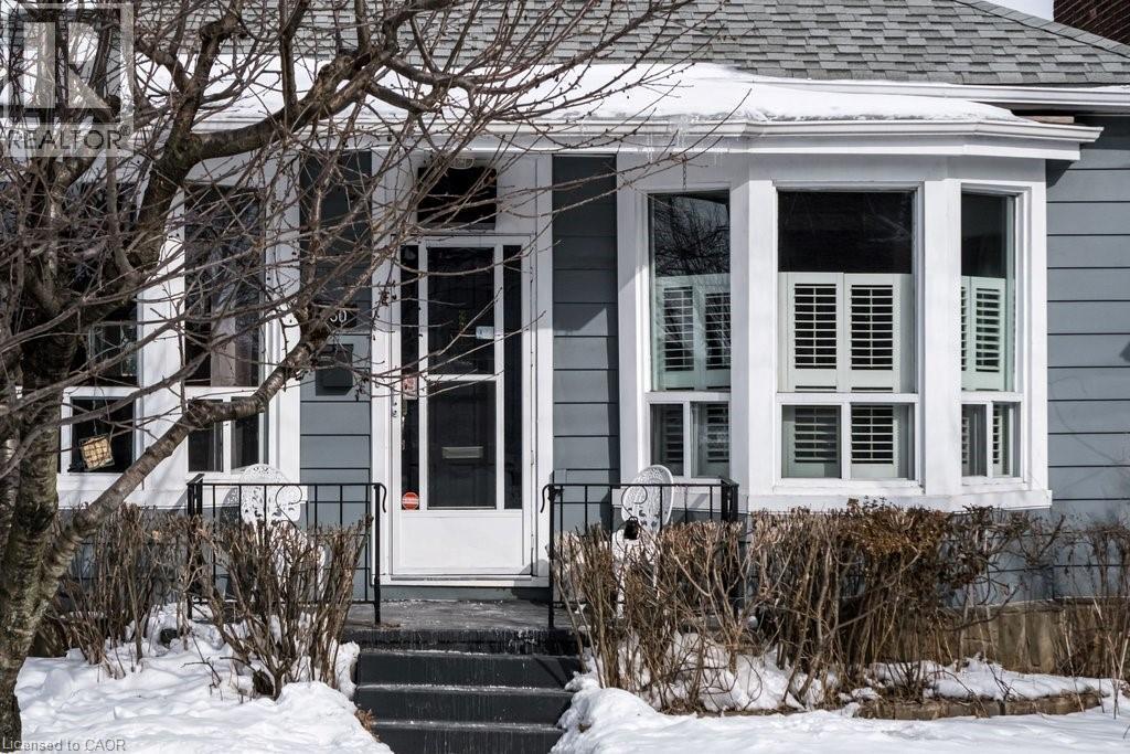 50 Macaulay Street W, Hamilton, Ontario  L8L 1E7 - Photo 3 - 40804208