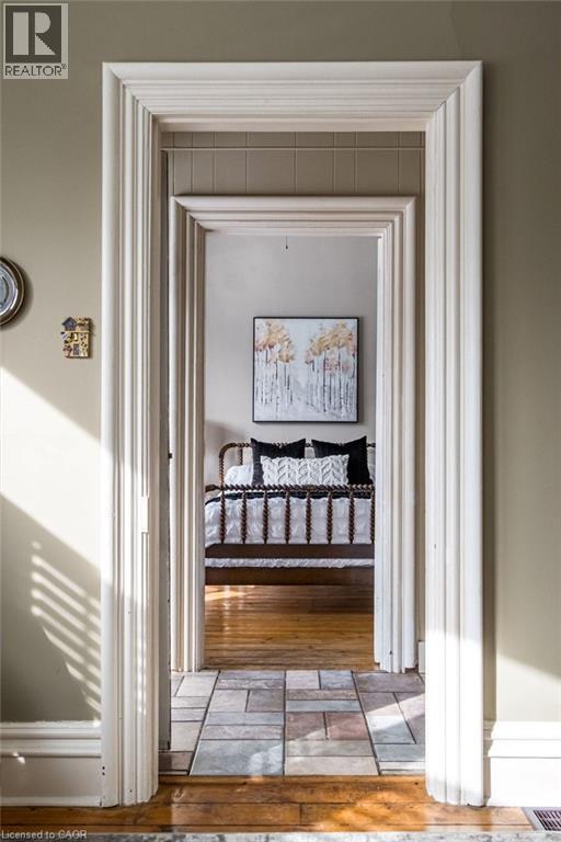 50 Macaulay Street W, Hamilton, Ontario  L8L 1E7 - Photo 14 - 40804208